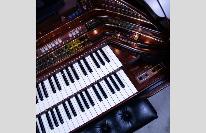 Lowrey Stardust Organ, Used - All Inclusive Top Grade Package (SN:SU-530604D645085) - Image 9